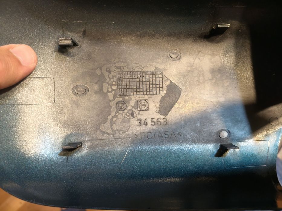 Лопухи зеркал на БМВ е38