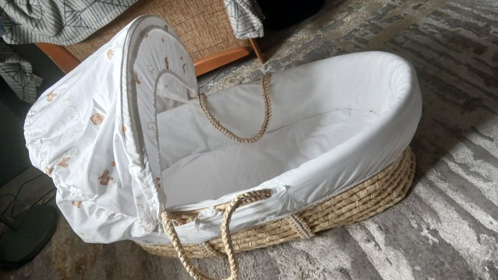 Pat , coș pt. bebelus - copil ca si nou