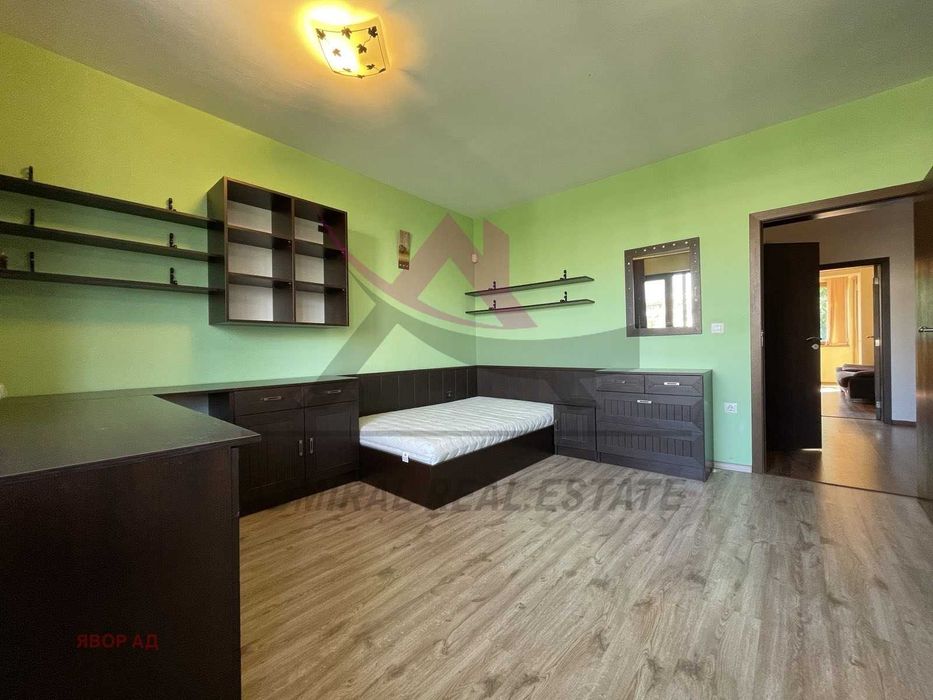 Дава се под наем Тристаен апартамент в Варна, Окръжна болница - 91 кв.м за 698.19 € - Снимка #4