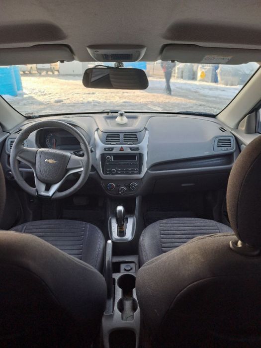 Chevrolet cobalt sotiladi