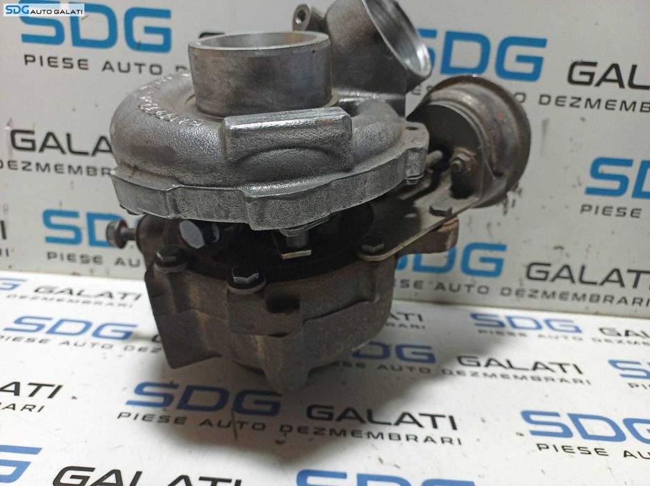 Turbo Turbina Turbosuflanta Mercedes Clasa C Class W203 C200 C220 2.2 CDI OM 611 611962 611963 2001 - 2007 Cod A6110960999 [X3876]