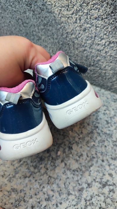 Adidași fete 30-19 cm și sandale geox 31