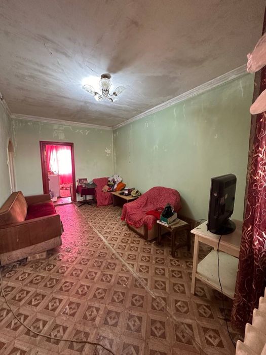 Мирабадский р-н Куйлюк (Qo’yliq) массив 1 2/3/4 46м2 балкон 1.5х3