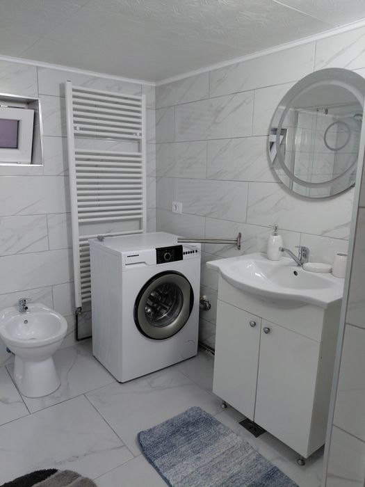 Vand casă  locuibila