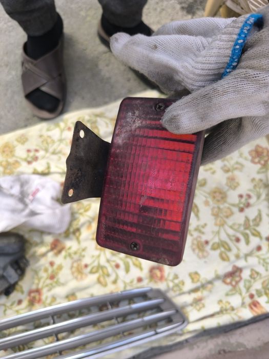 Продам фары на Лексус is 300