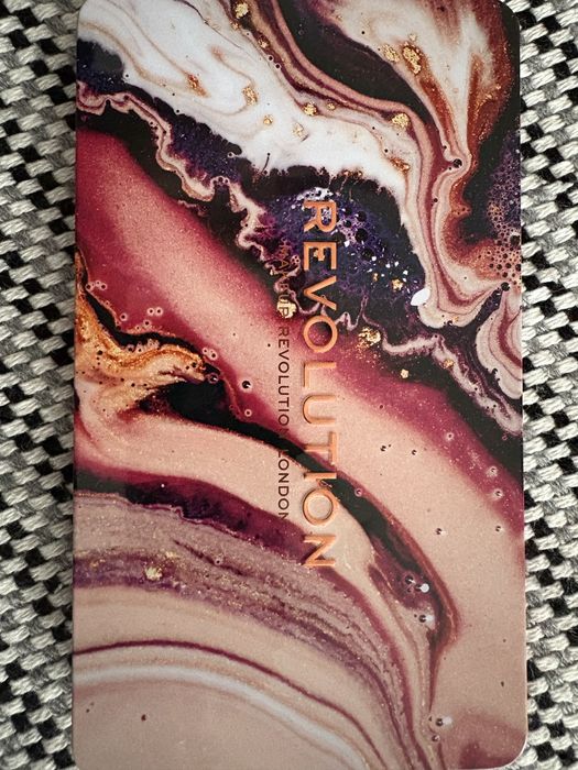 Сенки за очи - REVOLUTION