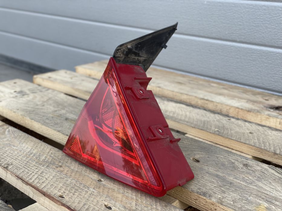 Ляв вътрешен стоп AUDI A7 4G 4G8945093