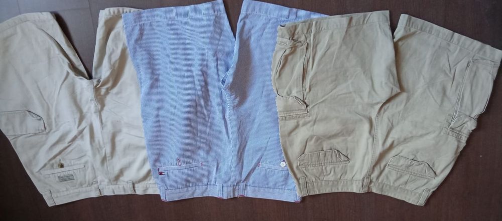 Pantaloni scurti cargo Tommy Hilfiger si Gant