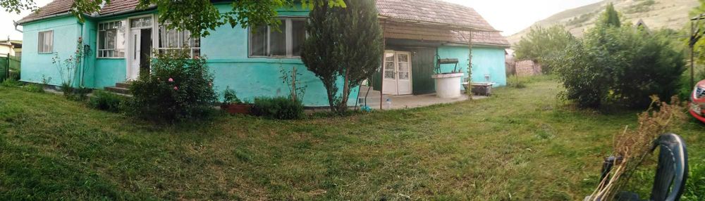 Casă de vânzare în județul Alba, comuna Jidvei, satul Veseuș, nr. 2