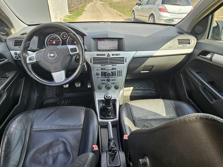 Opel astra h 2.0 turbo  benzina 200 cp