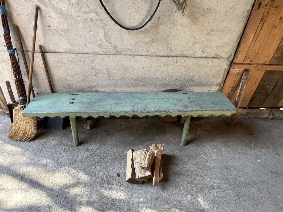 Mobilier rustic paturi , scaune, ladoi zestre, masa, dulap, scaun