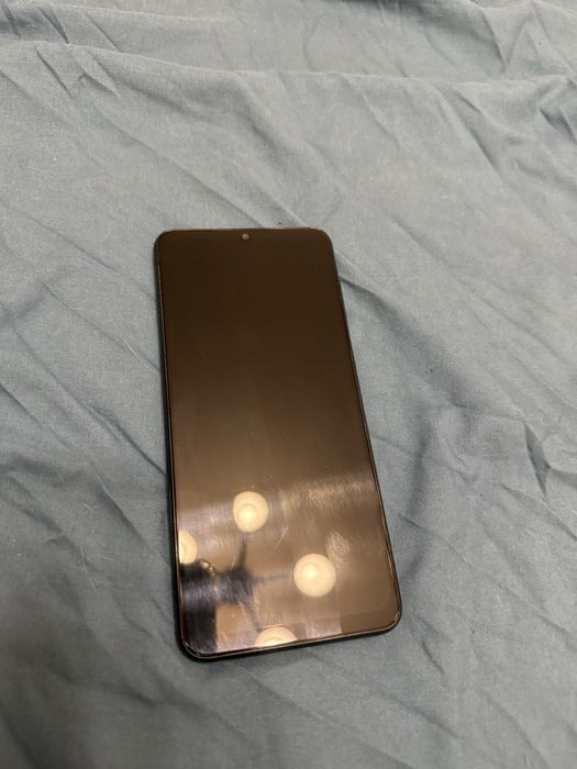 Телефон Samsung A04s