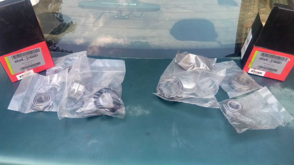 НОВИ НЕМСКИ ЛАГЕРИ ЗА ЗАДНИТЕ КОЛЕЛА на Ауди 80 и Голф - два комплекта