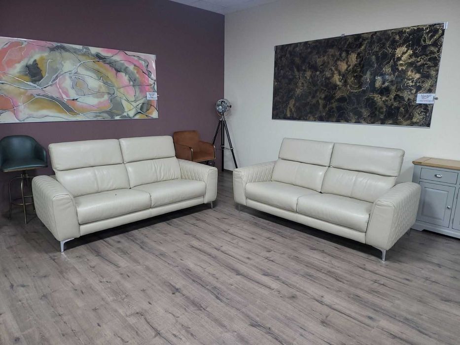 ПРОМОЦИЯ!!! Комплект кремави кожени дивани две тройки