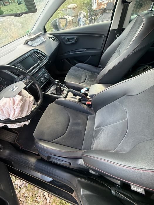 Seat Leon 2015 diesel, 3.799 € — imagine 4