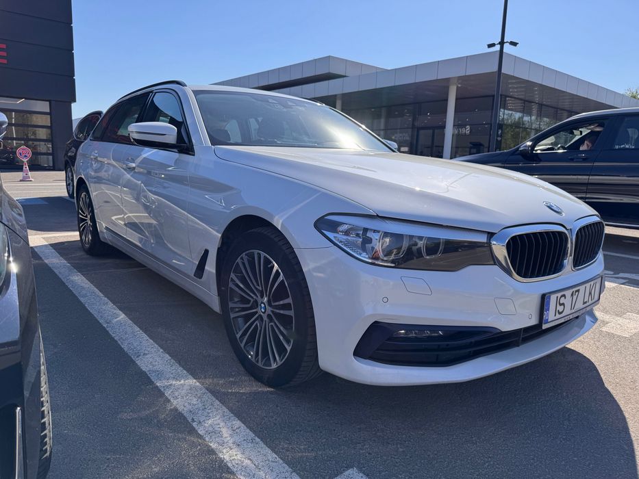 BMW 5 Series 2020 — imagine 4