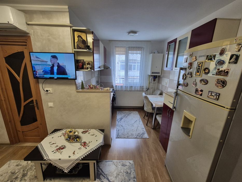 Apartament cu 2 camere, mobilat,  ultracentral  Targu Neamt