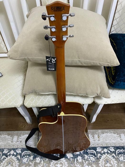 Акустическая гитара Chard новый