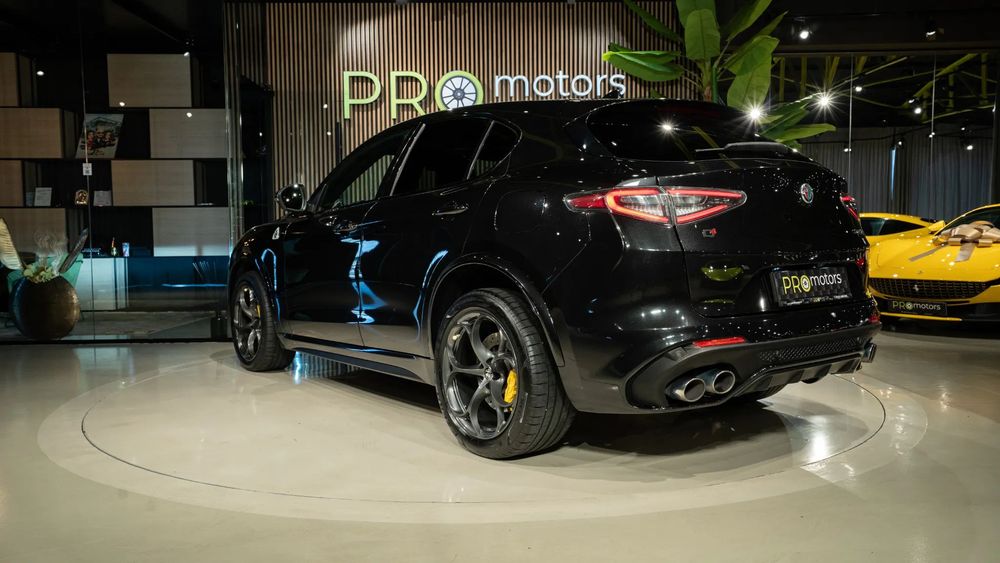 Alfa Romeo Stelvio 2020 benzină, 42.845 € — imagine 5