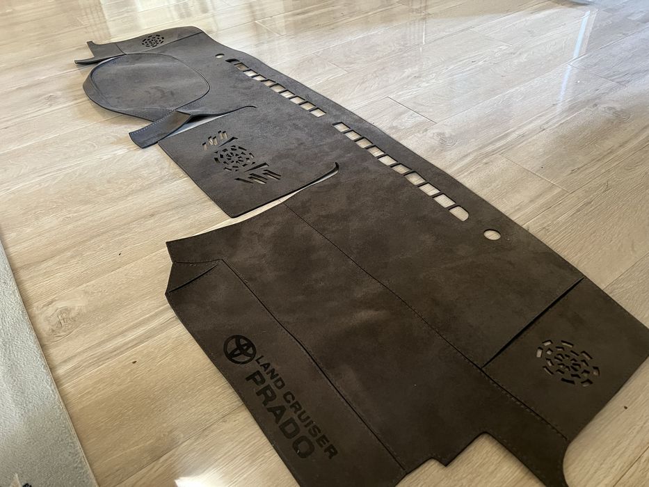 Продам накидку чехол на панель Прадо120