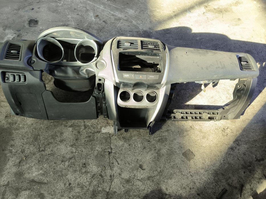 Табло за Citroen C4 Aircross