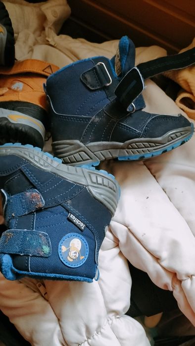 Ghete băiețel mărimea 22