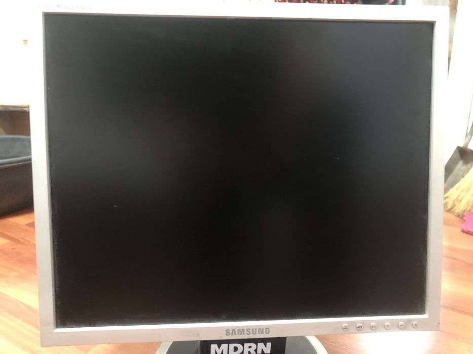 Монитор дя компьютера