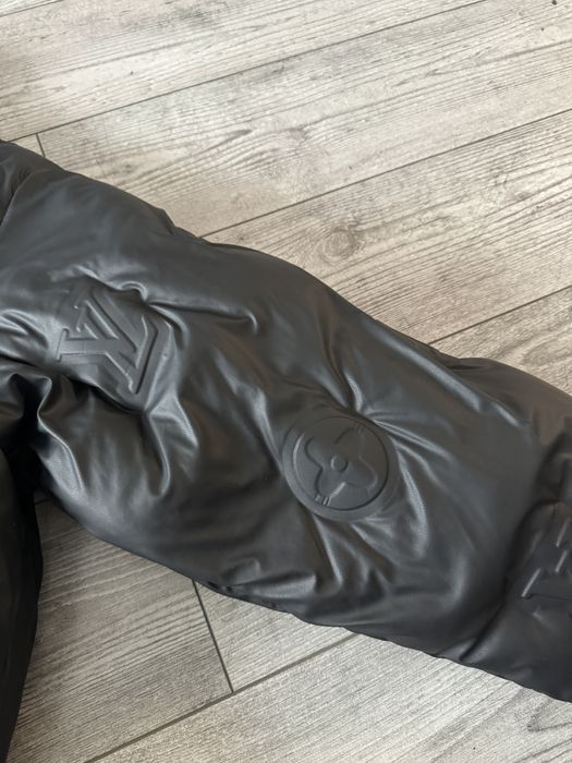 IN STOC | Geaca Louis Vuitton cu puf Premium