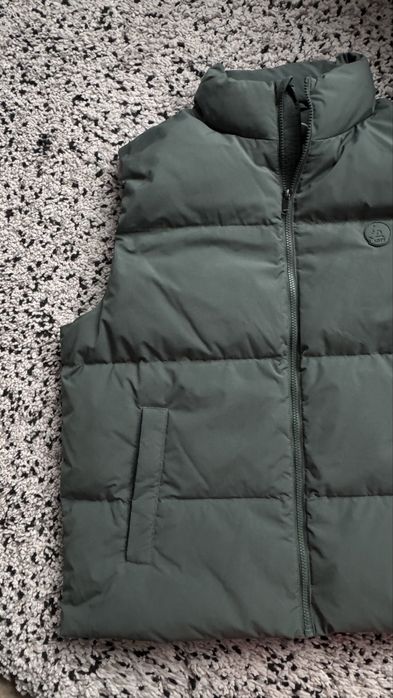 Нов мъжки пухен елек,грейка Jott размер XL
