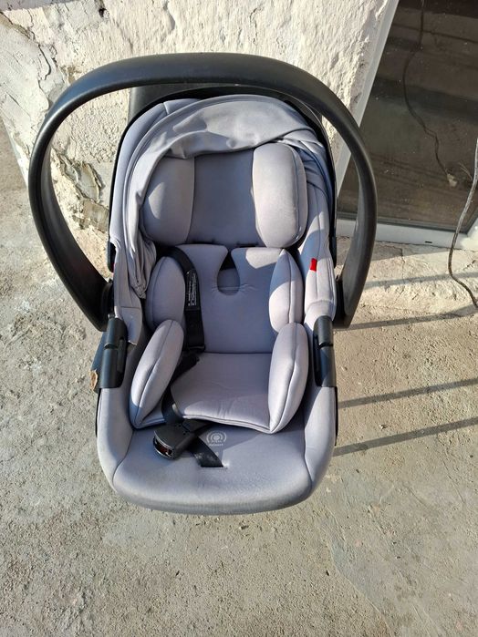 Кош за кола за бебе