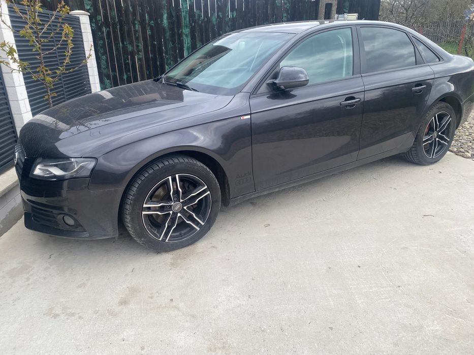 Vând Audi A4 2009