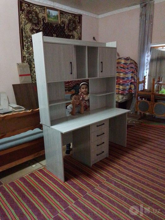 Балалар партаси дарс учун