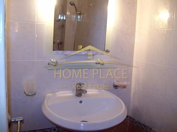 Дава се под наем Четиристаен апартамент в Варна, Гръцка махала - 126 кв.м за 663 € - Снимка #6