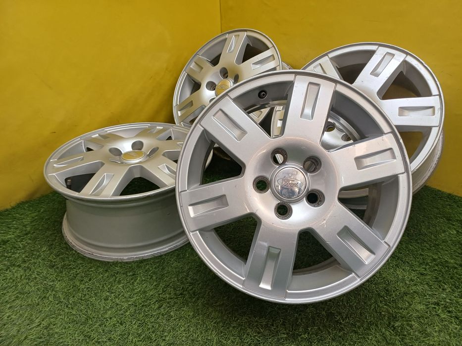 Диски R16 5×108 на Ford и другие.