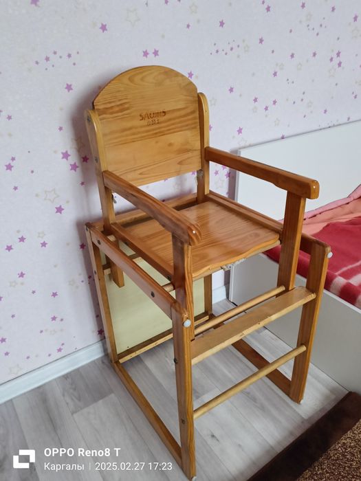 Стул и стол для кормления 2 в 1