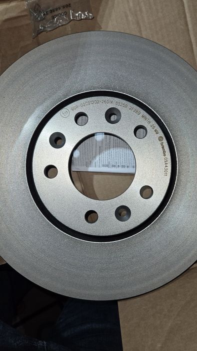 спирачен диск BREMBO с номер 09.A430.11 за PEUGEOT 407