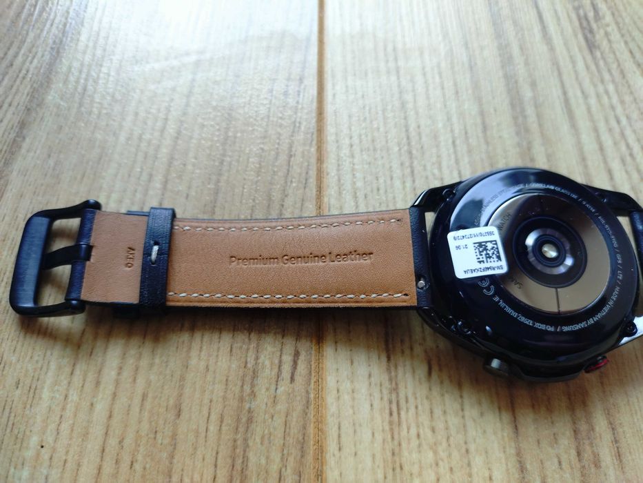 Samsung Galaxy Watch3 LTE 45 мм, черен