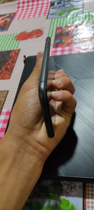 Iphone 11 64tali ideal