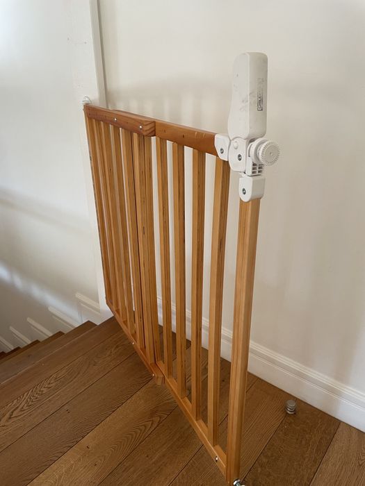 Poarta de siguranta lemn Childhome Maestro 73.5-104 cm Natural