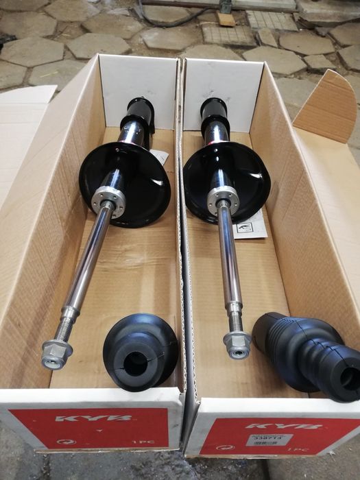 Амортисьори за Дачия Логан