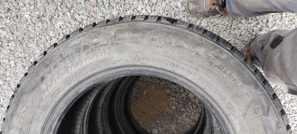 Автошина Nokian.