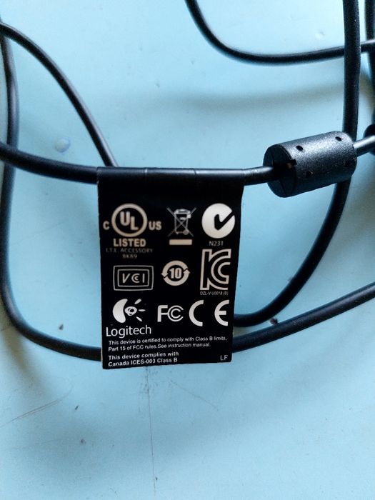 Веб-камера Logitech C270