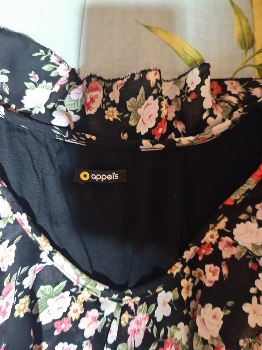 Rochie înflorată