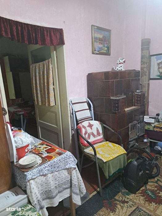 URGENT ! Casa 2 camere pe un nivel , Str. Basarabia , 78.800 euro neg.