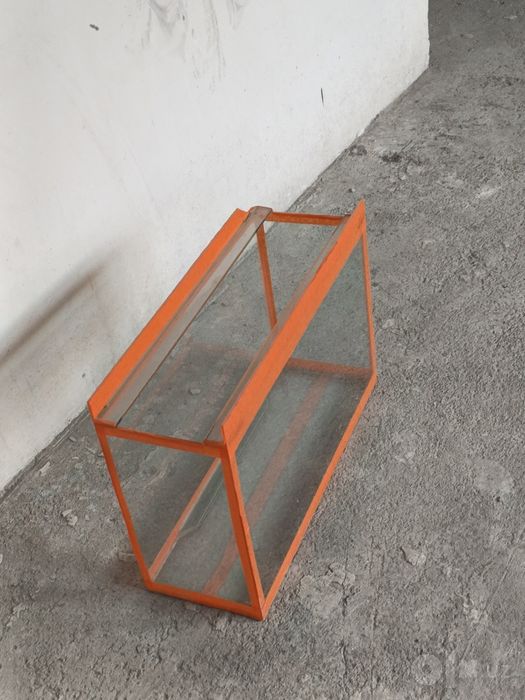 Akvarium sotiladi  100ming sõm 30litr