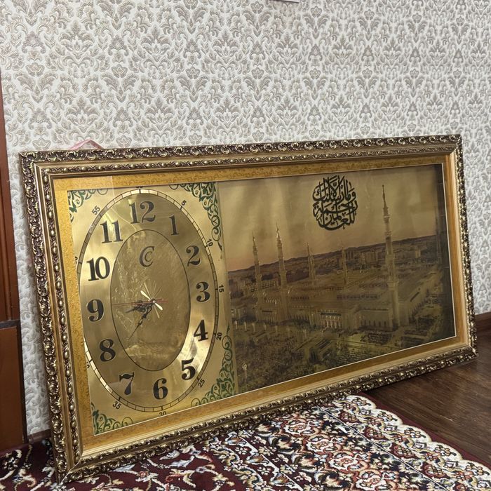 Красивая картина с часами, Soatli kartinka