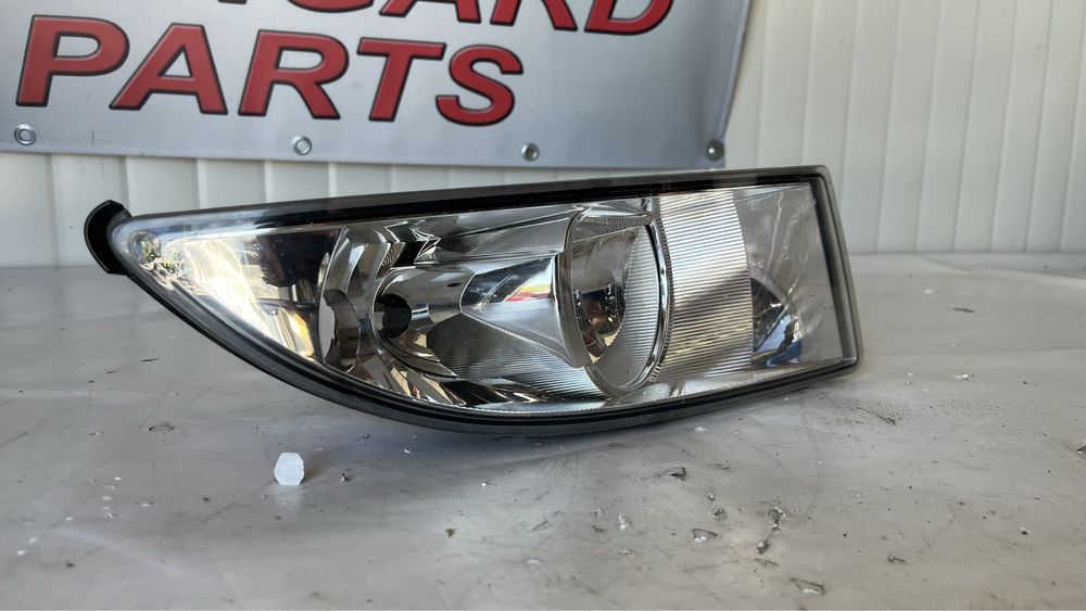 Десен и ляв халоген Skoda Fabia 2