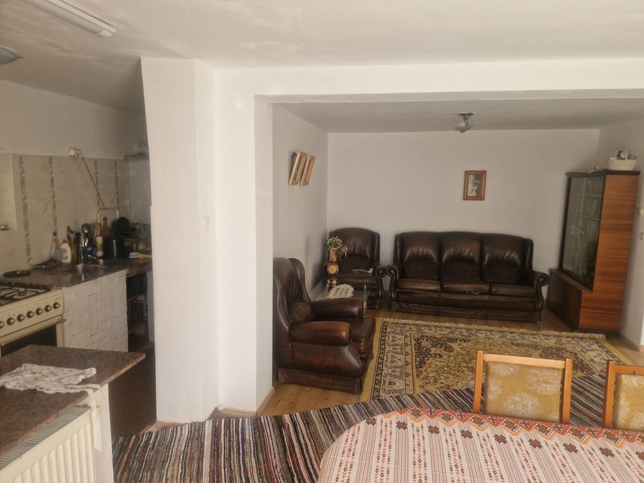 Casă locuibilă, Service auto la cheie, +1600m teren