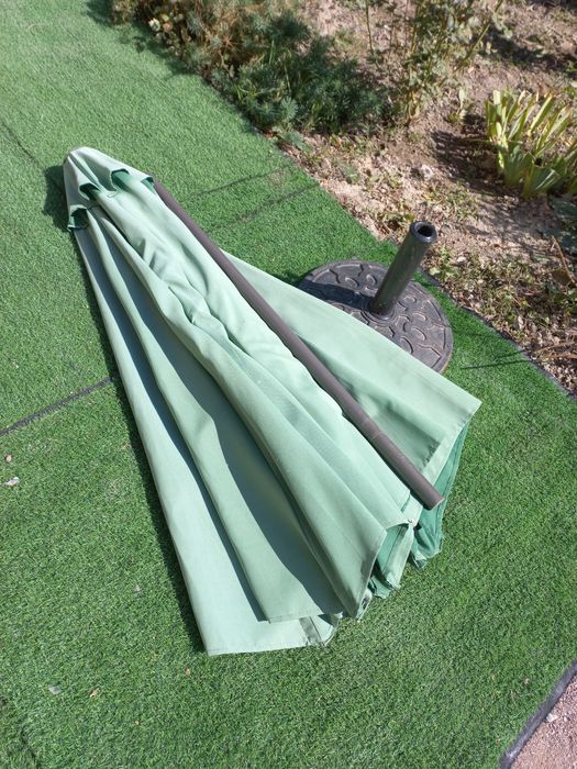 Продам зонт для сада.