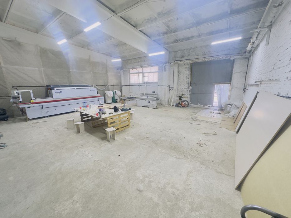 Сдается в аренду мебельный цех